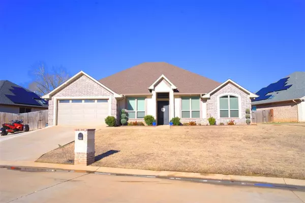 2245 Rana Park, Flint, TX 75762