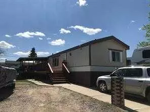 Fox Creek, AB T0H1P0,407 9 ST