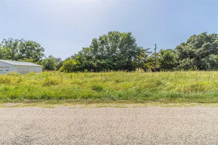 5510 Highview Drive, Granbury, TX 76048