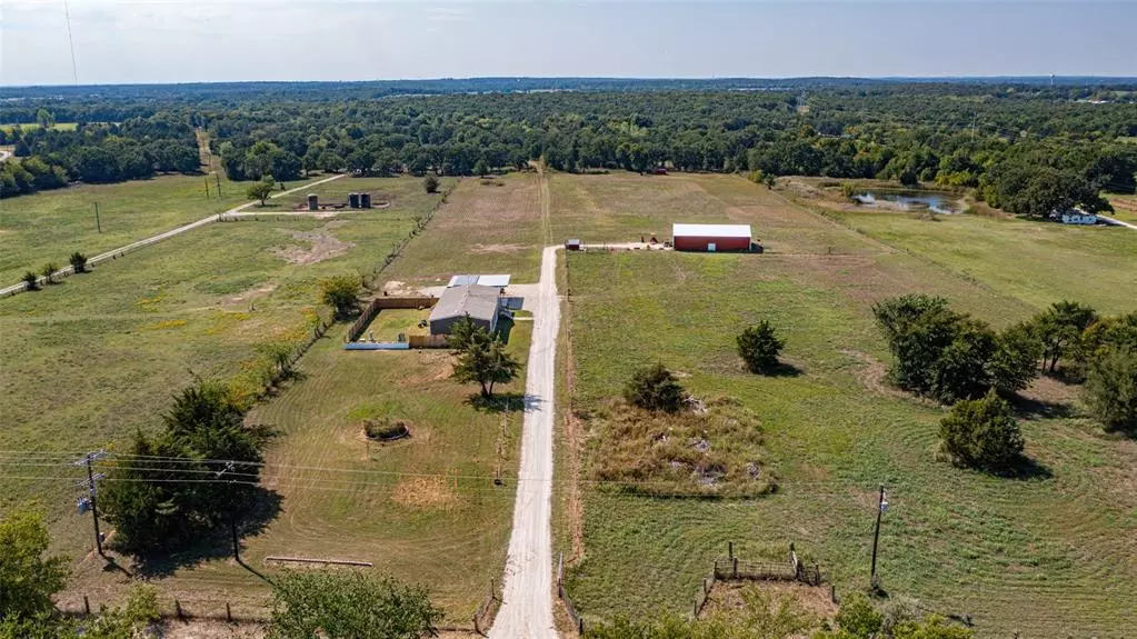 1024 County Road 212, Gainesville, TX 76240