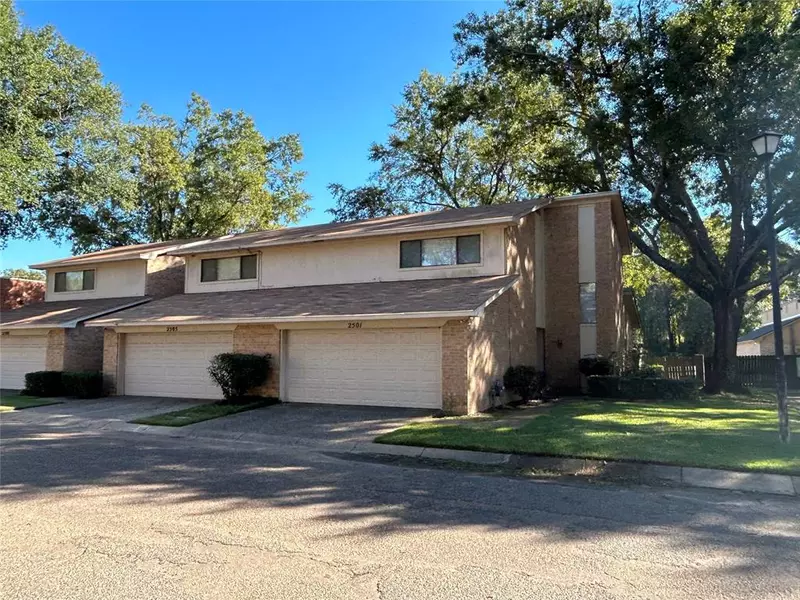 2501 Villa Court, Tyler, TX 75703