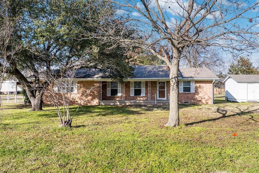 603 E Market Street, Mabank, TX 75147