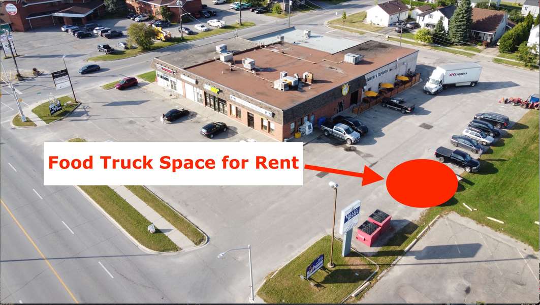 100 Madawaska BLVD, Renfrew, ON K7S 1S7