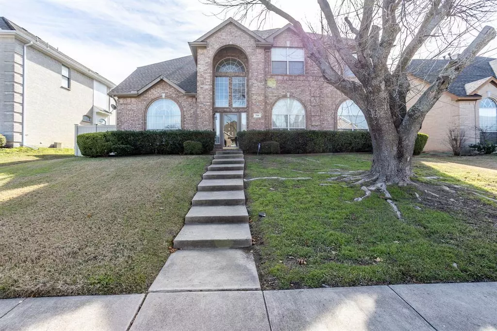 Desoto, TX 75115,704 Longleaf Drive