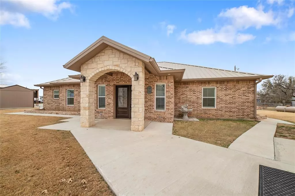 Coleman, TX 76834,241 E Circle Dr