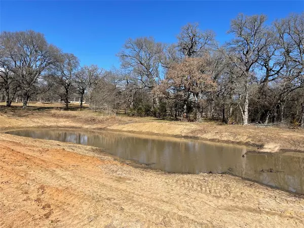 Covington, TX 76636,101 Cemetery Road