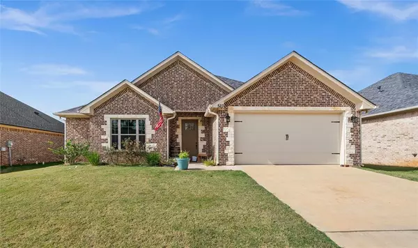 523 Cornerstone Road, Lindale, TX 75771