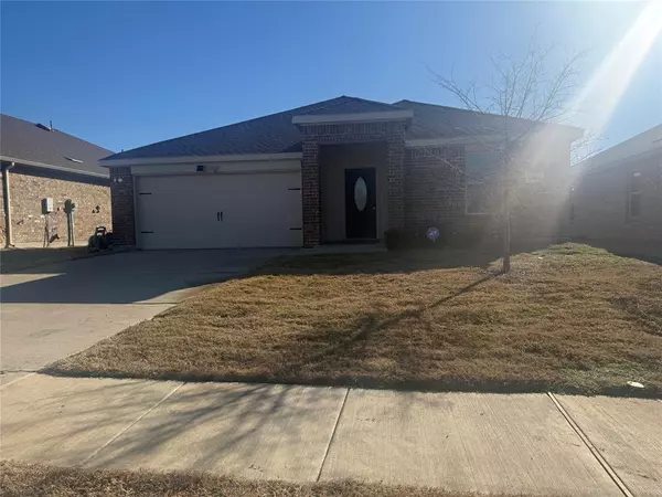 980 Glover Drive, Aubrey, TX 76227