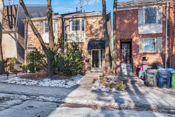 56 Torbrick RD, Toronto, ON M4J 4Z5