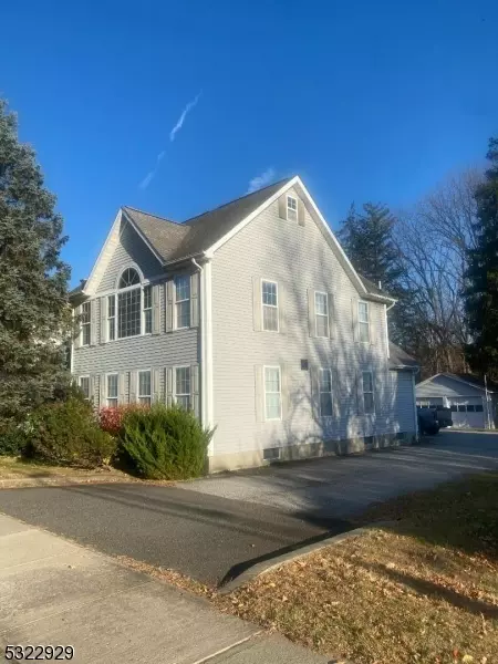 27 Main St, Sparta Twp., NJ 07871