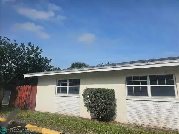 Lauderhill, FL 33313,5217 NW 18th Ct