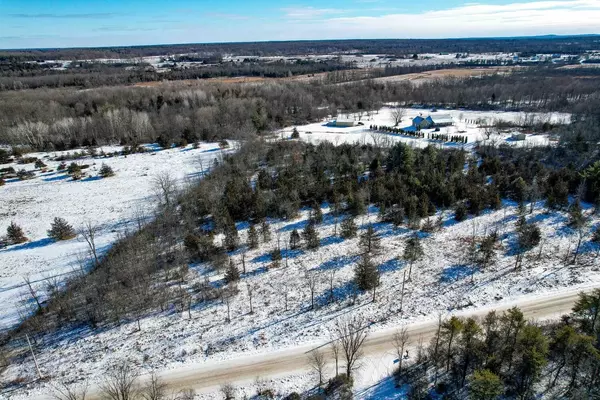 Rideau Lakes, ON K0E 1G0,00 Lake ST