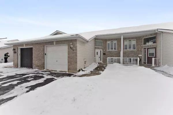 432 Mayhew ST, Renfrew, ON K7V 4L3