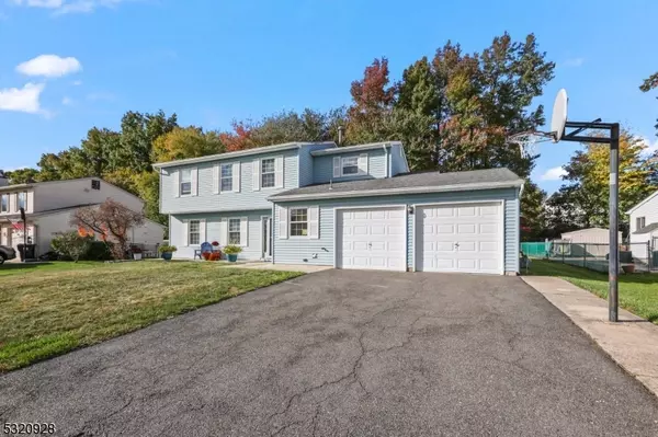 Howell Twp., NJ 07731,14 Cherry Bend Dr