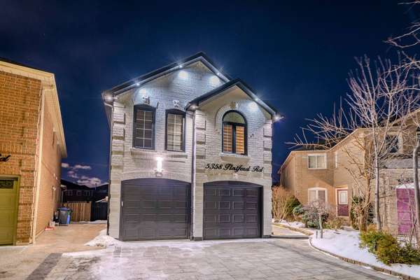 5358 Flatford RD, Mississauga, ON L5V 1Y6