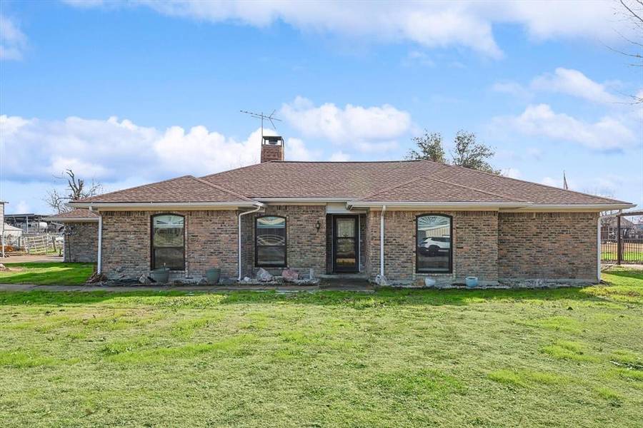 720 Meadowbrook Drive, Lucas, TX 75098