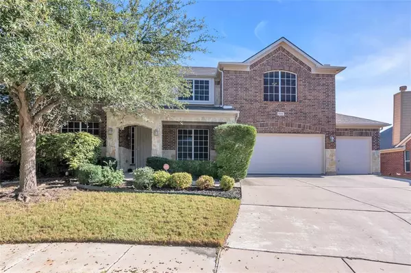 8605 Sunwood Court,  Fort Worth,  TX 76123