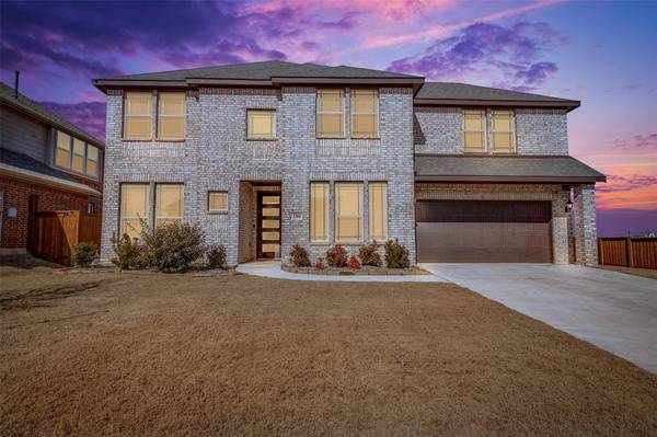 2304 Lonsdale Drive, Mansfield, TX 76084