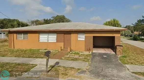 371 N Deerfield Ave, Deerfield Beach, FL 33441