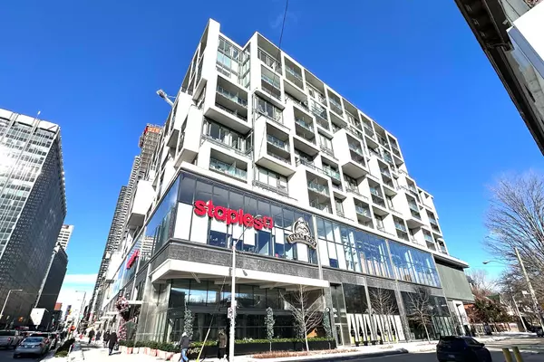 8 Hillsdale AVE E #1024, Toronto C10, ON M4S 0B2