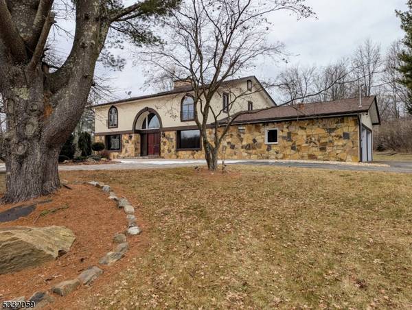 93 Ridge Rd, Allamuchy Twp., NJ 07840