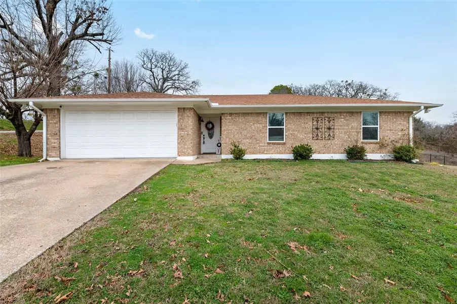 1831 W Monterey Street, Denison, TX 75020