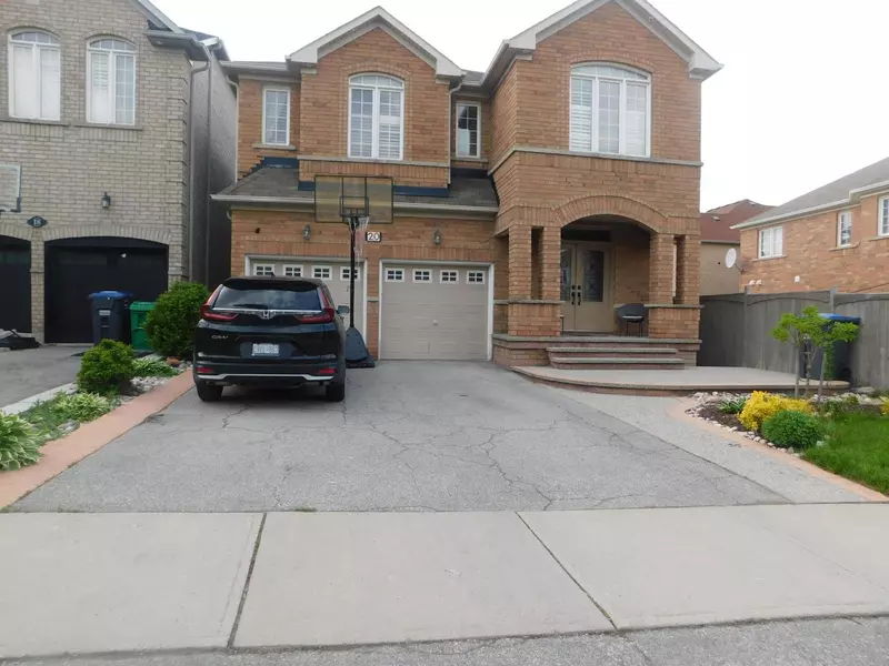 20 Sparhill ST, Brampton, ON L6R 0P1