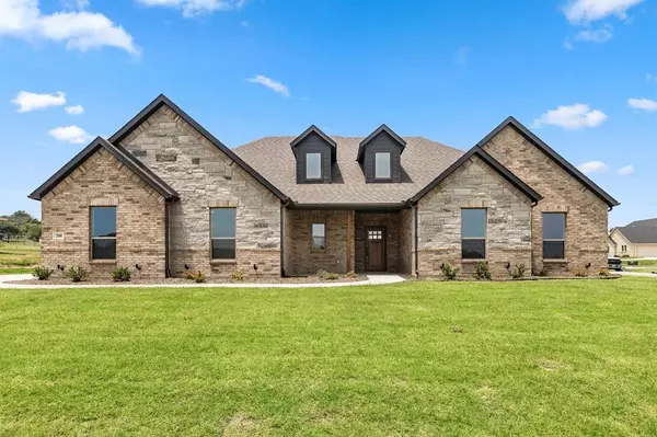 200 Ash Court,  Weatherford,  TX 76085