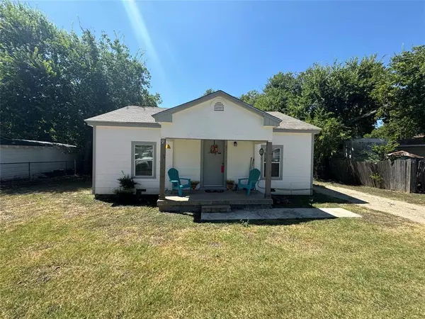 9113 Oels Street,  White Settlement,  TX 76108