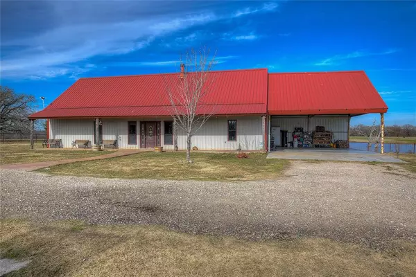 429 County Road 4736, Cumby, TX 75433