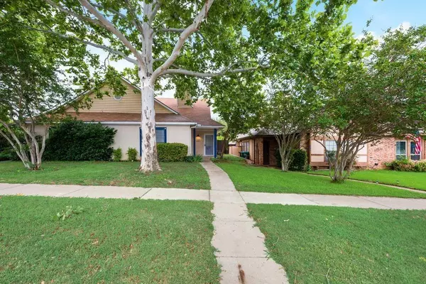 105 E Windsor Drive, Denton, TX 76209