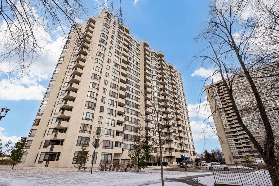 275 Bamburgh CIR S #604, Toronto E05, ON M1W 3X4