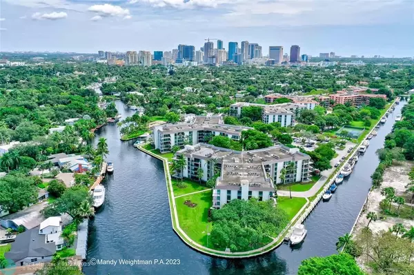 Fort Lauderdale, FL 33315,1000 River Reach Dr  #120