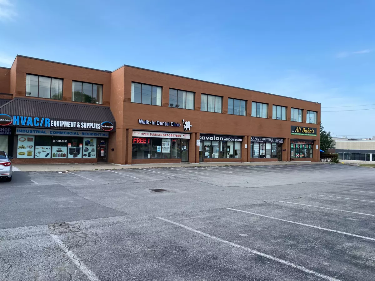 Toronto W05, ON M9L 2Y8,5109 Steeles AVE W #210