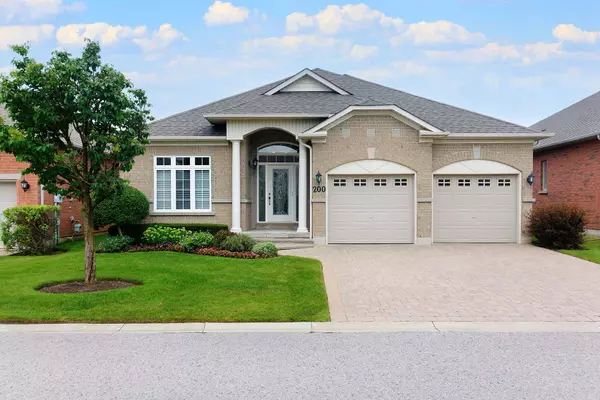 200 Bobby Locke LN, Whitchurch-stouffville, ON L4A 1R3