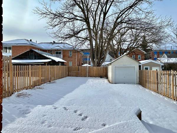 Renfrew, ON K7V 1W7,190 Lochiel ST S