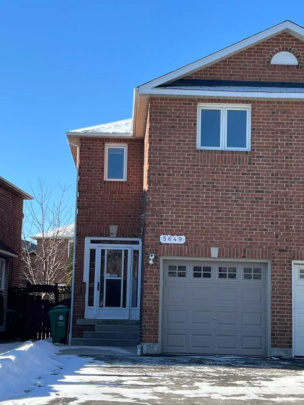 Mississauga, ON L4Z 3R7,5649 Whistler CRES