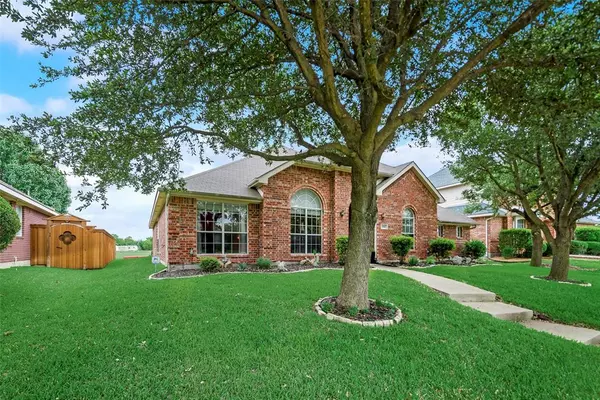 Rowlett, TX 75089,7906 Munich Drive