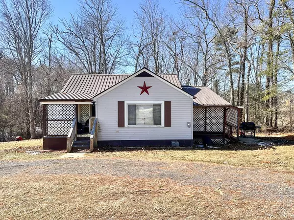 589 River Hill Rd, Galax, VA 24333