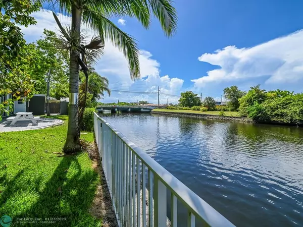 Wilton Manors, FL 33334,3016 NE 1st Ter