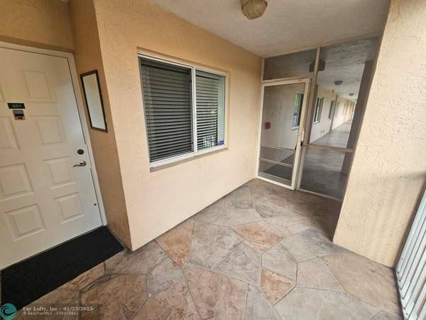 Tamarac, FL 33321,9537 Weldon Cir  #I201