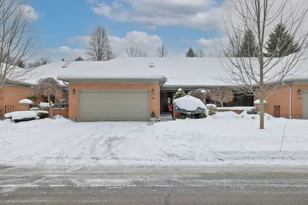 London, ON N6K 4K9,40 Quinella DR #19