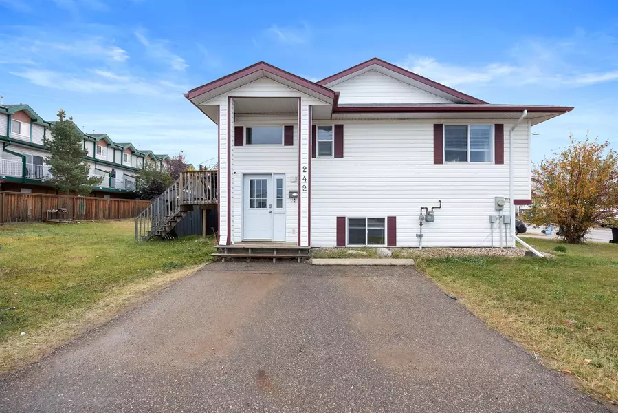 242 Mustang RD, Fort Mcmurray, AB T9H 5L7