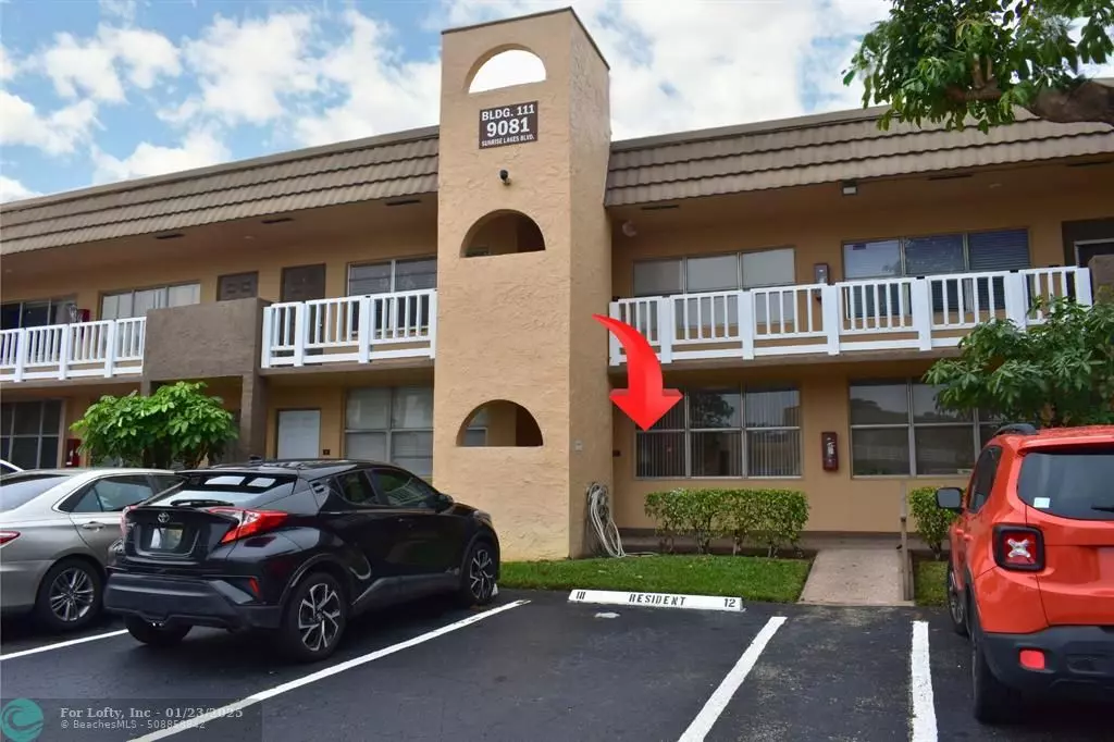 Sunrise, FL 33322,9081 Sunrise Lakes Blvd  #107