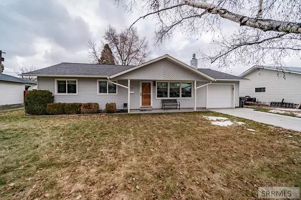 1525 Stanger Drive, Idaho Falls, ID 83404