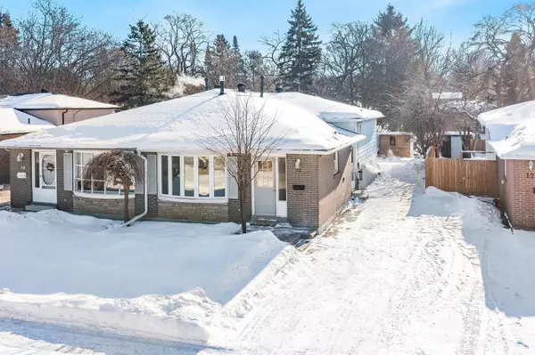 13 Burbank PL, Simcoe, ON L4M 2S8