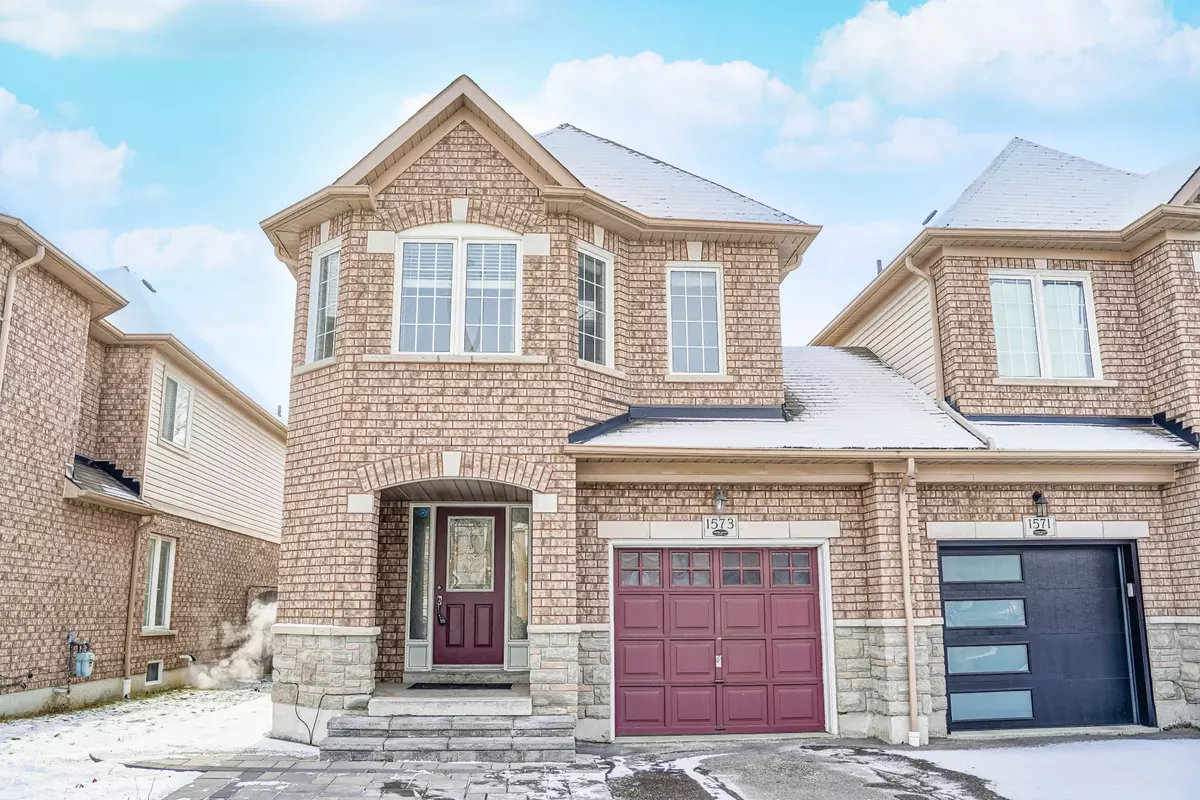 Pickering, ON L1X 2J2,1573 Greenmount ST