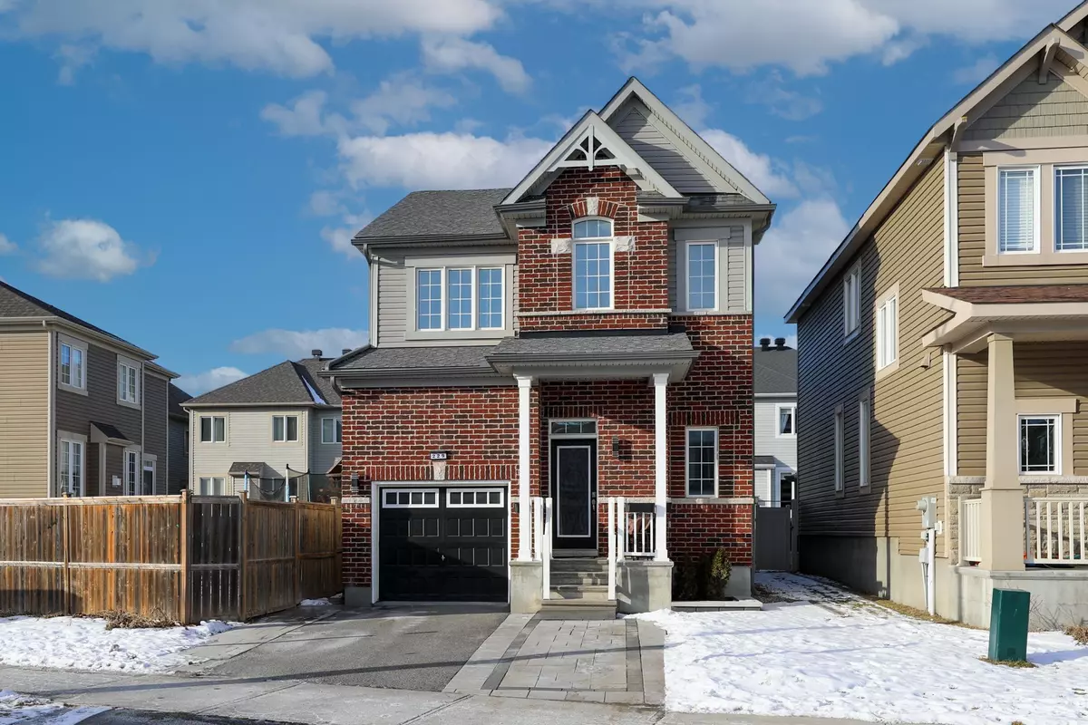 Kanata, ON K2M 3A6,229 Meadowbreeze DR