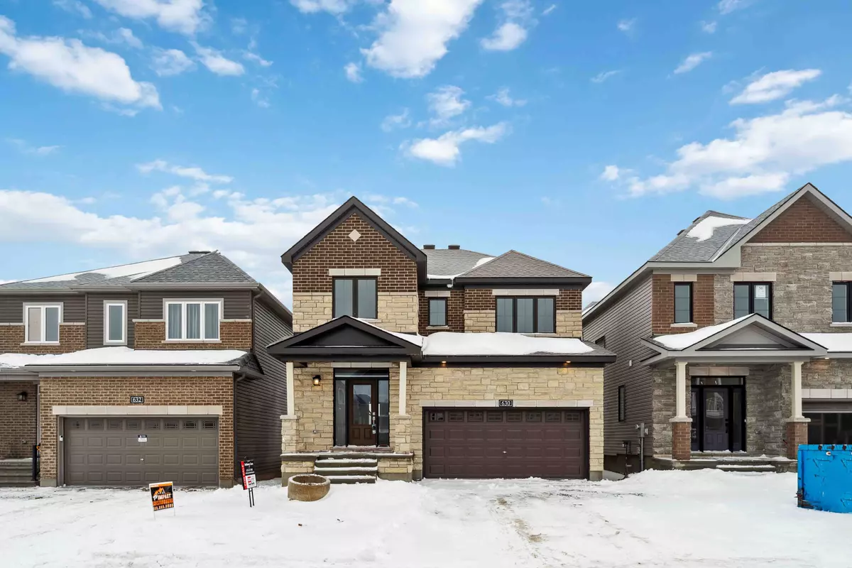 Barrhaven, ON K2J 7C4,630 INVER LN