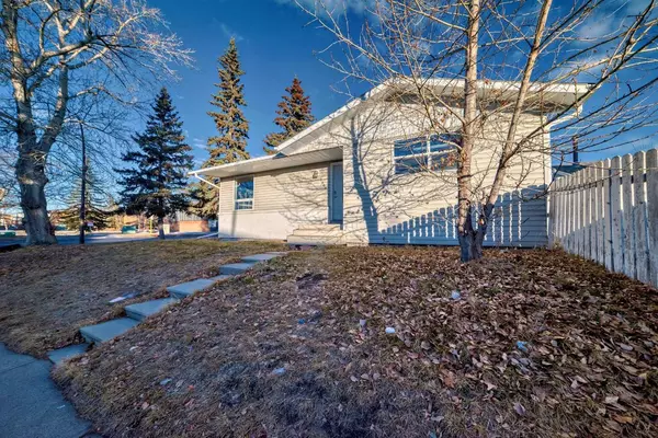 Calgary, AB T1Y 2E7,2504 56 ST NE